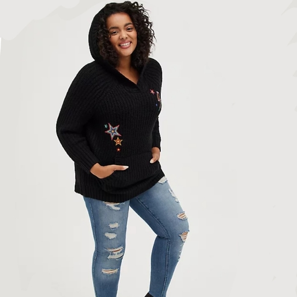 NWOT Torrid Raglan Hooded Sweater - Picture 3 of 7